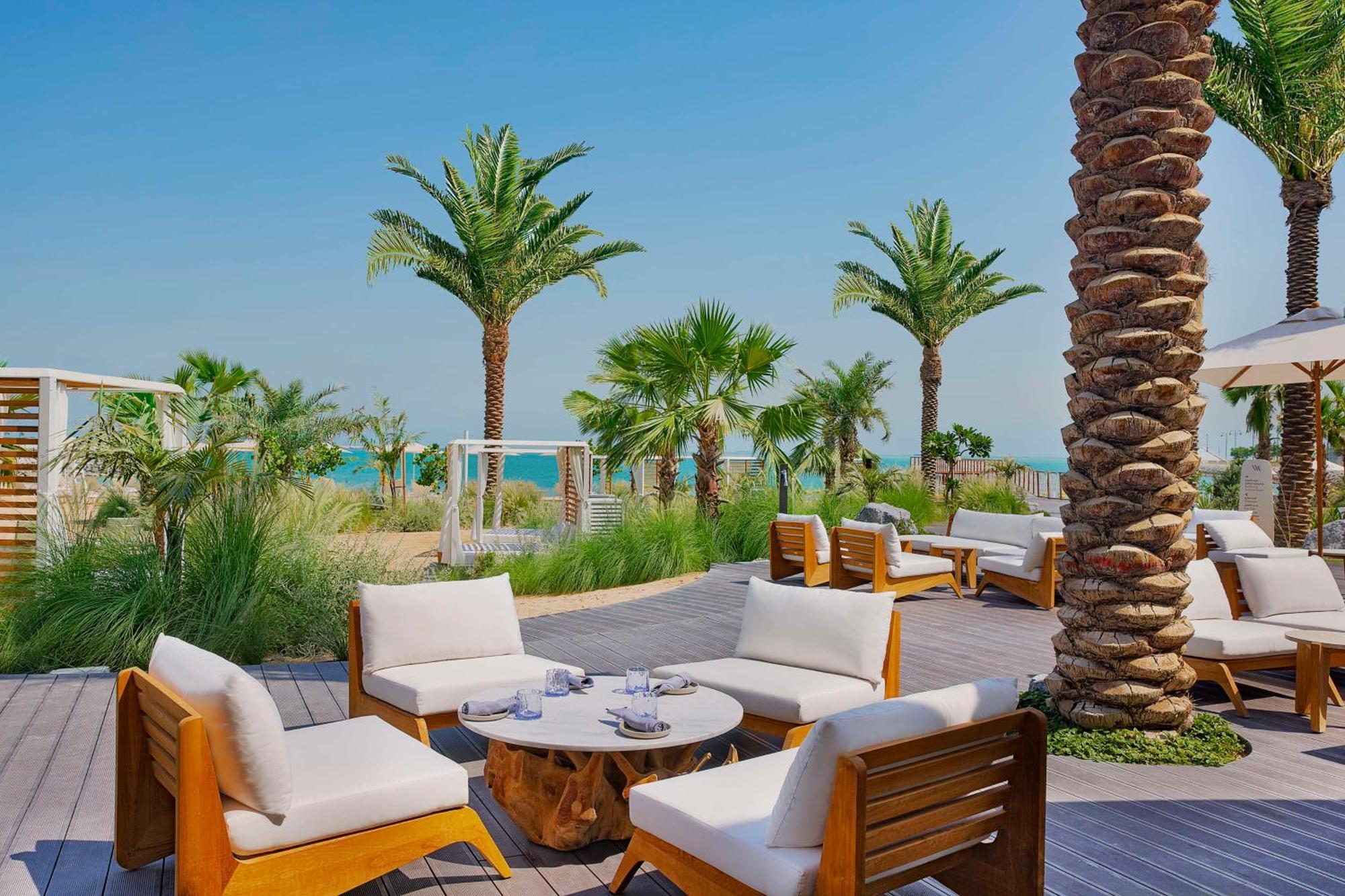 Waldorf Astoria Doha Lusail Dış mekan fotoğraf Beach at the Westin Dubai